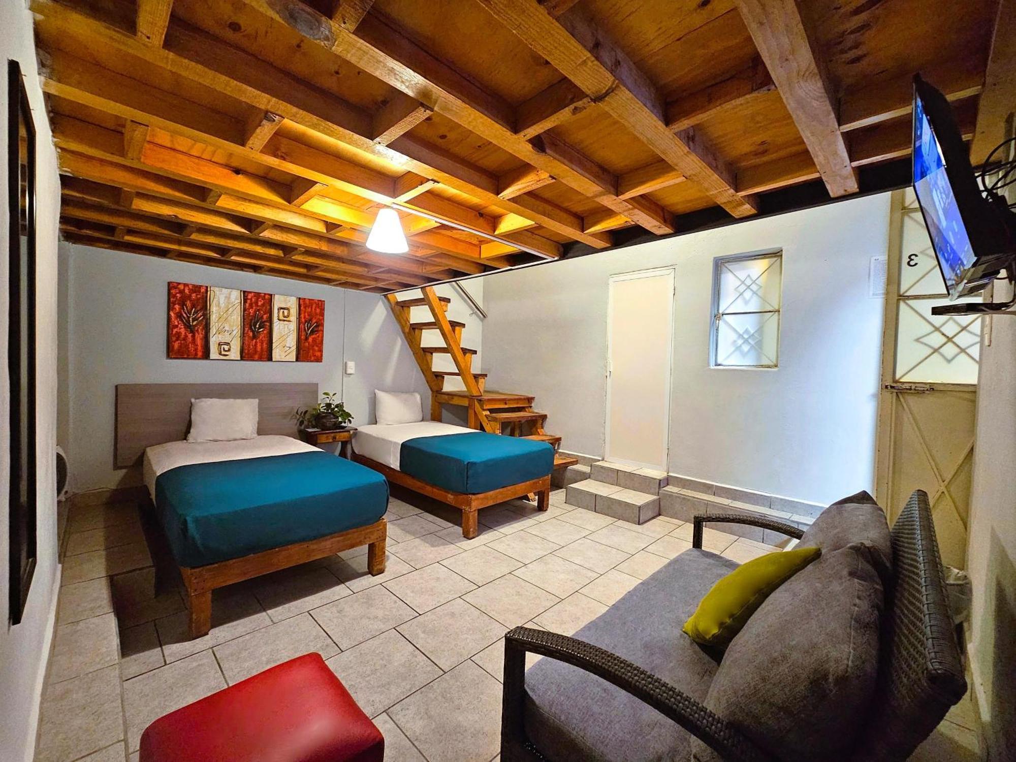 Hotel Del Refugio Гвадалахара Экстерьер фото